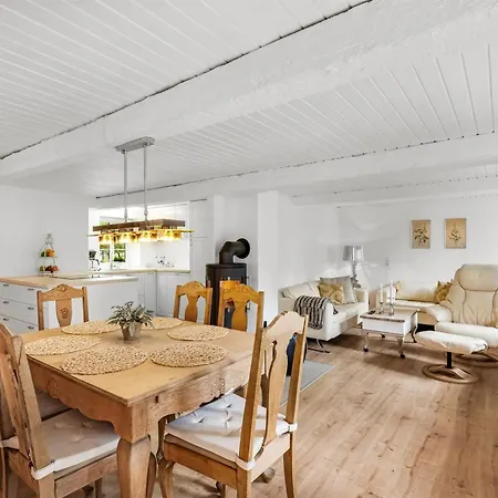 Krischan - 1-6km From The Sea By Interhome